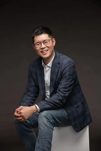 高洪庆   ( Bill Gao )