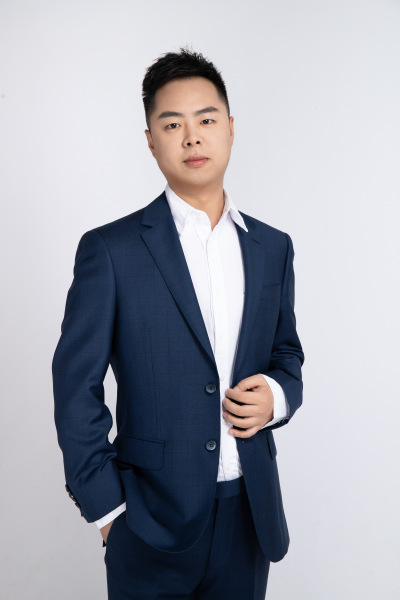 李晓栋