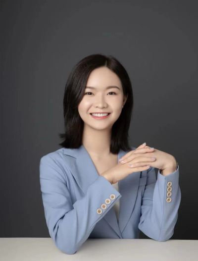 向悦 ( Gloria Xiang )
