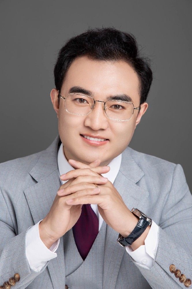 孙晓东 （ Lucas Sun ）